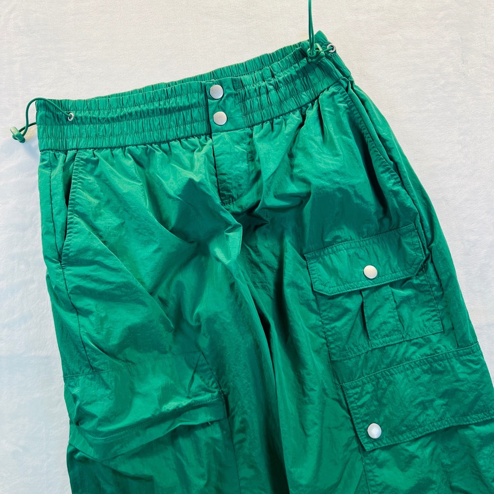 BDG Urban Outfitters Green Nylon Cargo Pants Wide Leg Bungee Hem Small